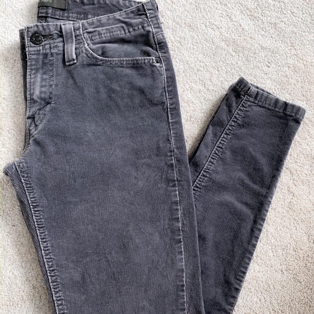 SOLD on insta❗️☆vintage corduroys | LEVIS!!!